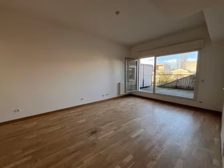 vente appartement 5 pièces 113 m² à bordeaux (33000)  454 805 €