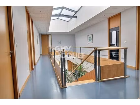 en vente bureau 900 m² – 932 800 € |custines