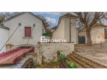 bâtisse de charme du 18° siècle de type 3 pièces 2 chambres d’une superficie de 51 02m2