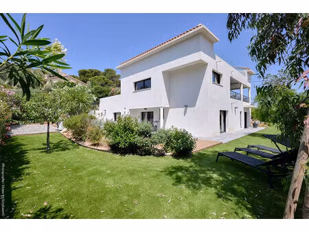 maison neuve parc privé carry le rouet