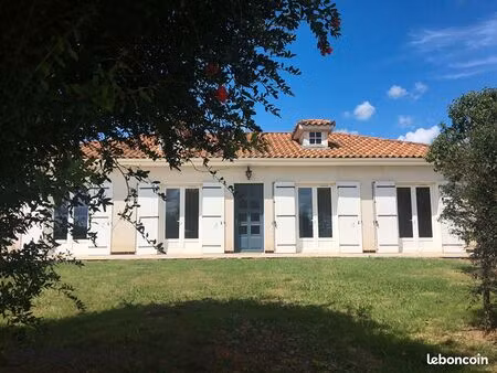 villa 4 pièces 106 m²