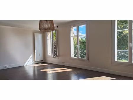 appartement de 112m2 avec 3 chambres à acheter a troyes (+