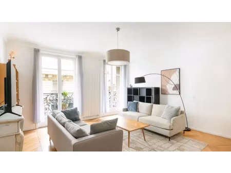 paris 9e - square berlioz - profession libérale à vendre - 4 pièces - 105.32m² carrez.