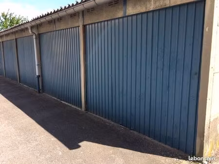 garage edgar quinet st max 54130 à 300 m du tram