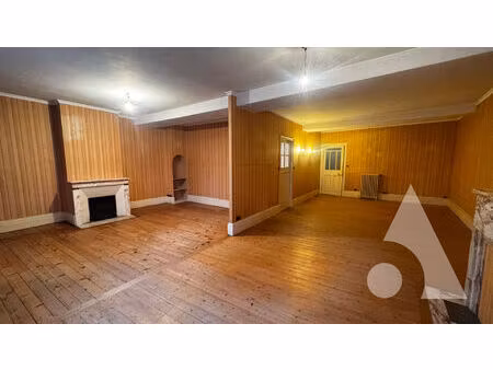 maison crepy en valois 11 pièce(s) 311 m2