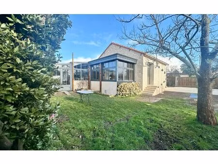 maison saintes 125 m² t-5 à vendre  320 000 €