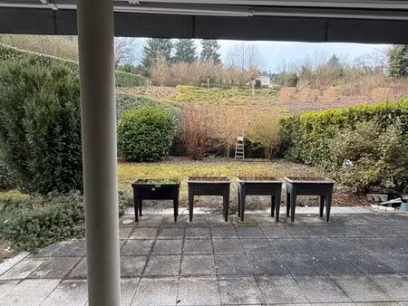 à louer - appartement t3 de standing – 111 m² avec jardin de 90 m²