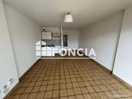 studio 1 pièce 29 m²