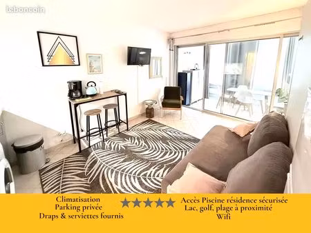 bail mobilité studio 30m2 wifi  clim  parking  golf  ponant la grande motte
