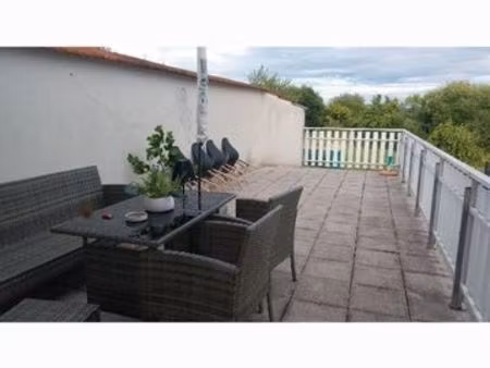 appartement f2  terrasse garage