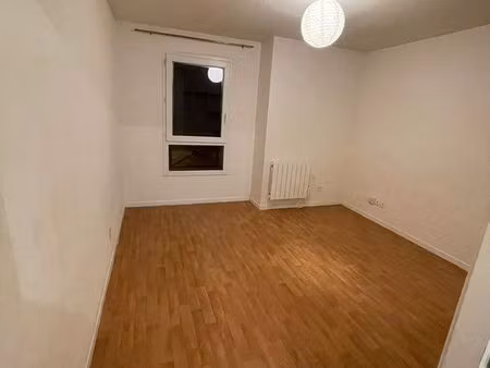 studio 18m2 bretigny gare