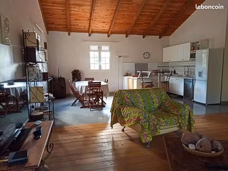 villa 4 pièces 140 m2