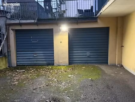 parking/box 16 m² colmar