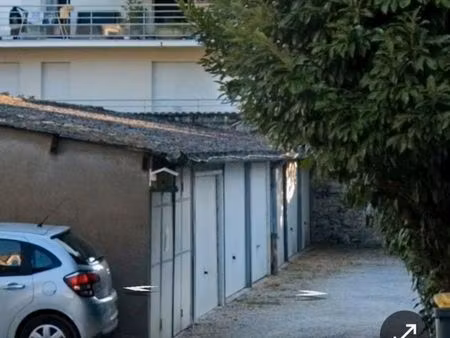 garage / box les halles