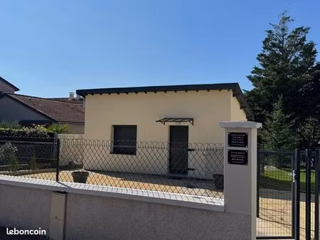 local médical / paramédical