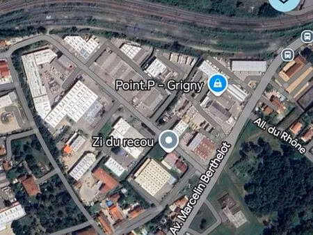 part loue local industriel 160/250 et 500 m2 grigny sur rh3