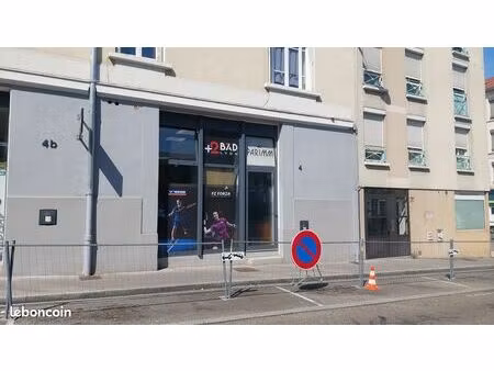 local commercial ou bureaux  40 m²  proximité gare et métro oullins