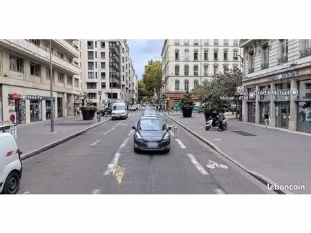 commerce chaussure/cuir 70 m²