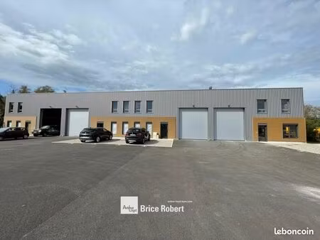 local d'activité 303 m²