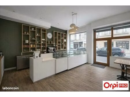 local commercial 55 m²