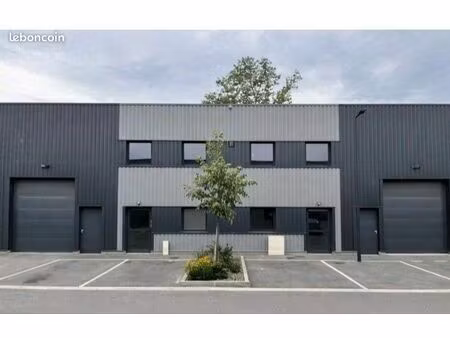 local d’activités artisanal et bureaux