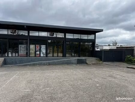 locaux toutes activités