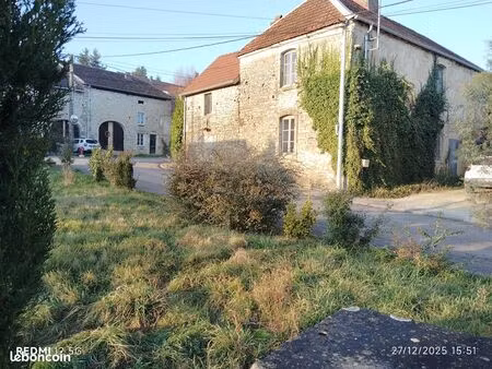 ancienne seigneurie – dépendance du château de ray-sur-saône