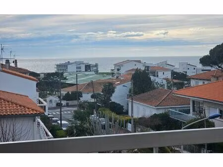 appartement royan 39.5 m² t-2 à vendre  283 500 €