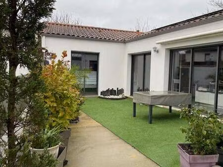 vente maison à maisdon-sur-sèvre (44690) : à vendre / 110m² maisdon-sur-sèvre