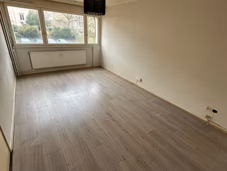 appartement f2 avec garage avenue de plantières à metz