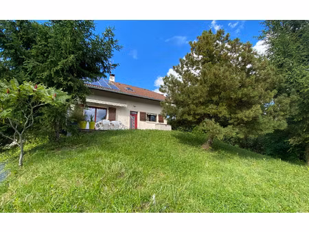 location maison  101.11 m² t-5 à cranves-sales  2 070 €
