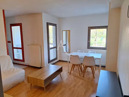 location appartement 1 pièce 33 m² à pau (64000)
