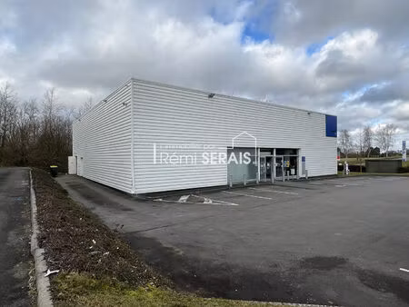 local commercial 600 m2 - flers
