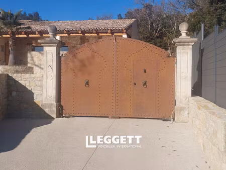 maison 9 pièce(s)  saint-andré-de-roquepertuis