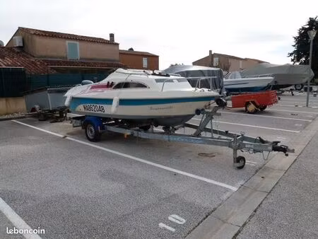 loue place 11m x 2.4m