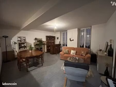 appartement 4 pièces 79 m²