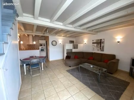 à louer maison de ville à sigoulès et flaugeac