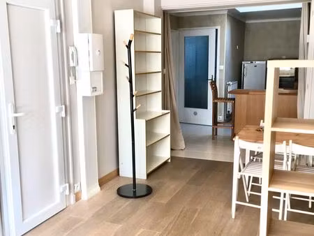 t1 39m2 meublé - sainte anne libre fin février