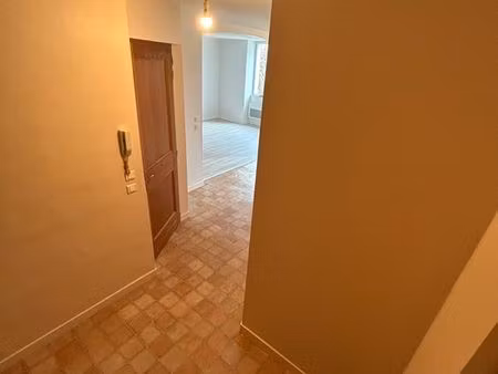 duplex chenecey-buillon