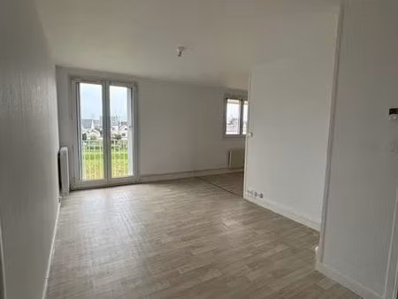 appartement t3 bis mehun sur yevre