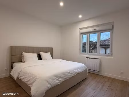 maison de ville à louer