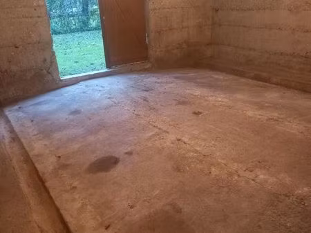 box de stockage 40m²