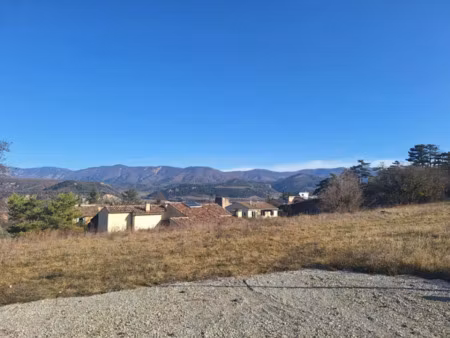 vente terrain 573 m² à aubignosc (04200)  94 600 €