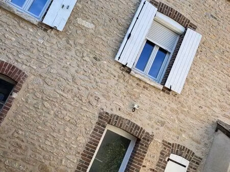 apparemment f3 -proche centre