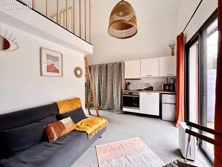 studio meublé avec terrasse