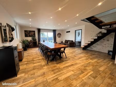 maison 6 pièces 100 m²