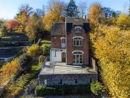 maison de caractère à rénover - potentiel de dingue !