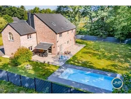 bois de rognac - villa en peb a+ avec piscine !