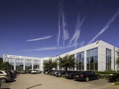 bien professionnel à louer à zaventem € 13.175 (ljzm7) - panorama b2b brussel kantoren | z