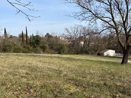 vente terrain 407 m² à roquebrune-sur-argens (83520)  187 000 €
